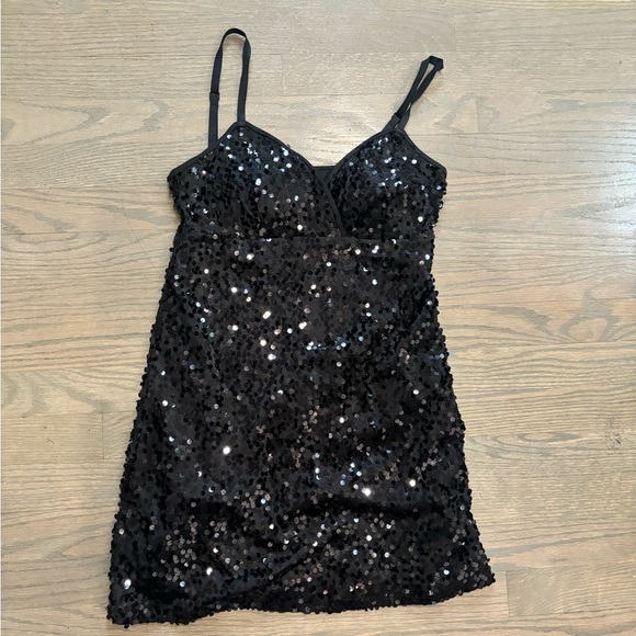 Vintage forever 21 spaghetti strap sleeveless sequin black dress women’s size s - Picture 1 of 4